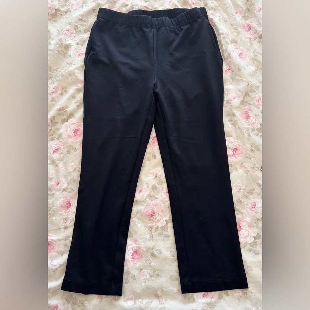 Chico's  Women's Black Pants/Leggings Fabulously Slimming Size 0 EUC